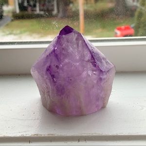 Gorgeous amethyst crystal point